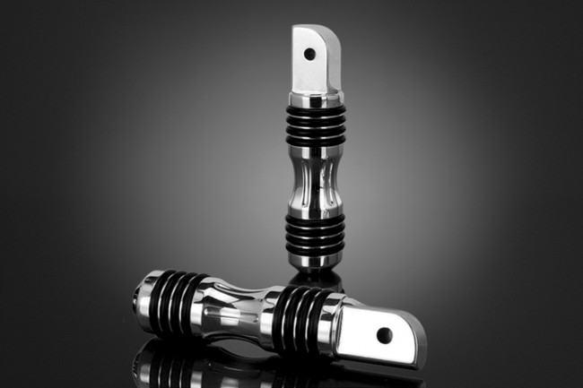 Passenger/driver footpegs